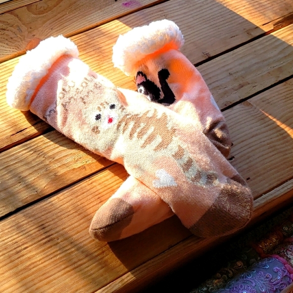 Cozy Fleece Cat Socks - Picture 1 of 4